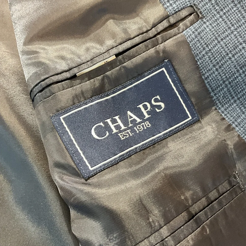 CHAPS Men's Blazer, Blue Black Modern Cross Pattern Size 42L, 2 button Business‎